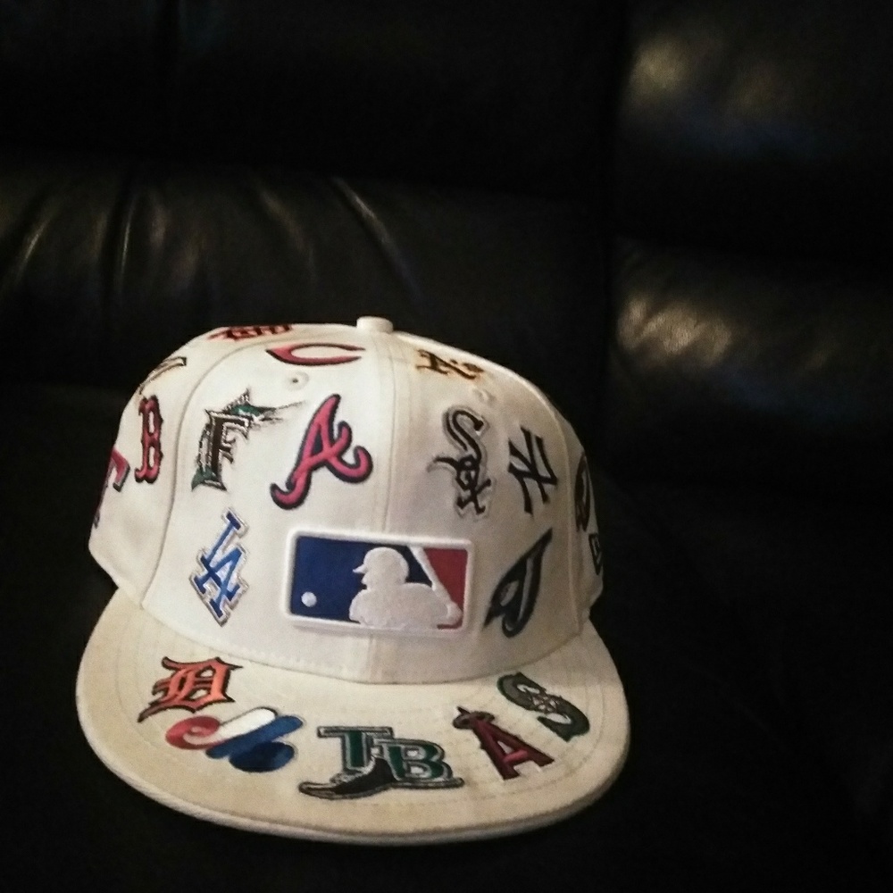 New era hats lot of 8